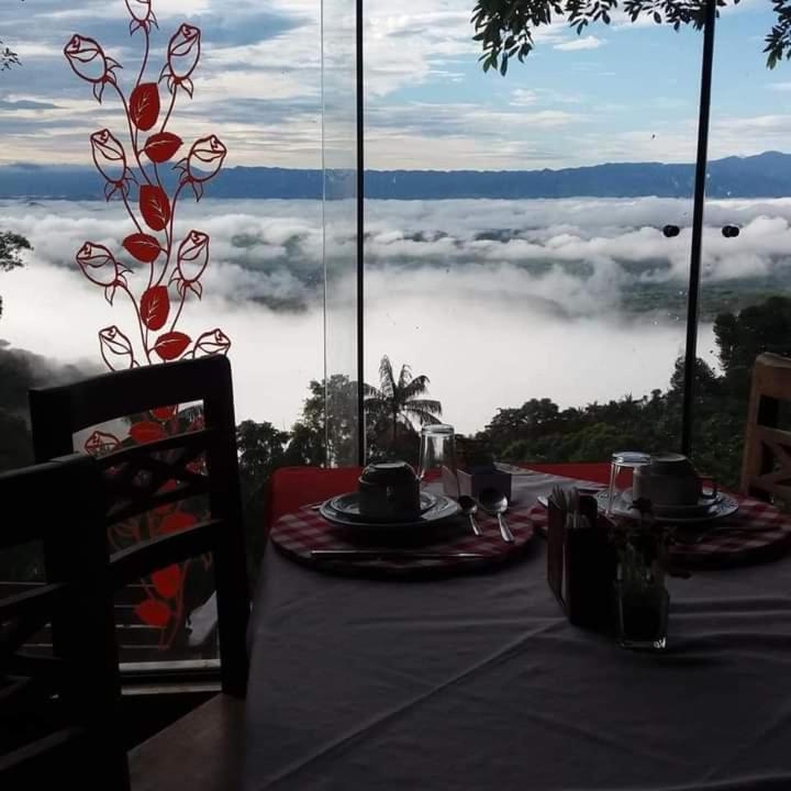 Vista Linda Hotel อิตาชายยา ภายนอก รูปภาพ